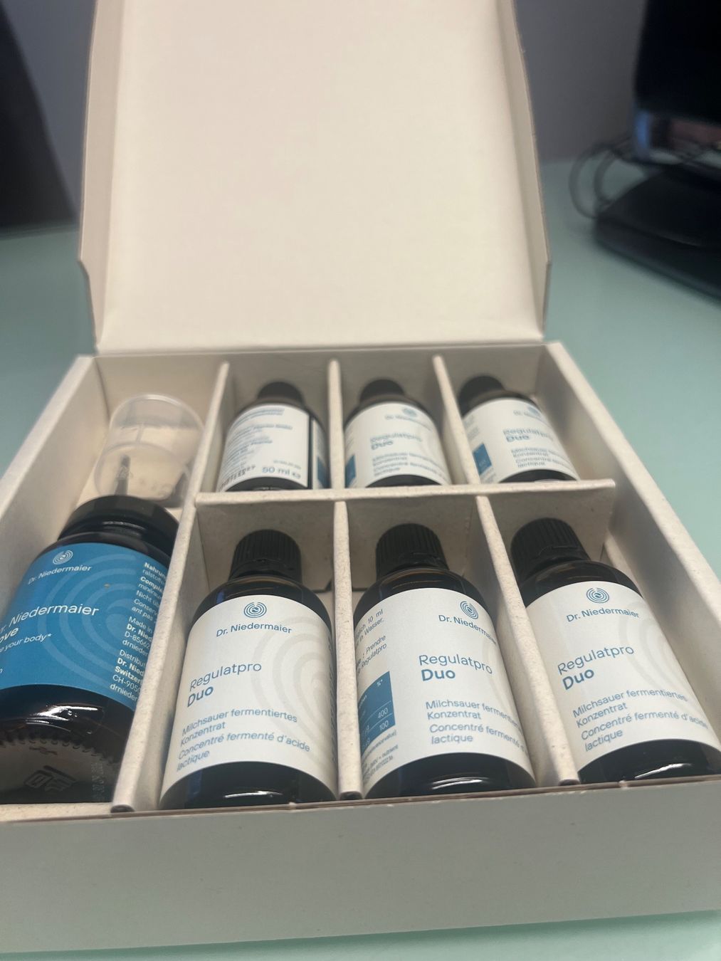 Cura del viso: Dr. Niedermayer Move 2-Phasen-Konzept – Nuovo e nell'imballaggio originale da Näfels venduto da ale_c9qn 1