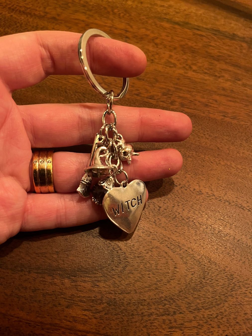 Portachiavi: Schlüsselanhänger "Witch" mit Charms – Nuovo e nell'imballaggio originale da Gams venduto da Mariawicca 5