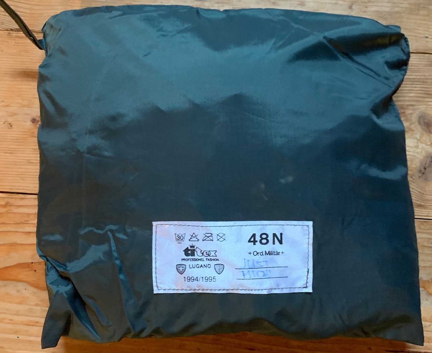 Schweizer Armee Cappotti: Regenschutz der CH Armee Grösse 48N – Usato da Goldingen venduto da Bergler012 2