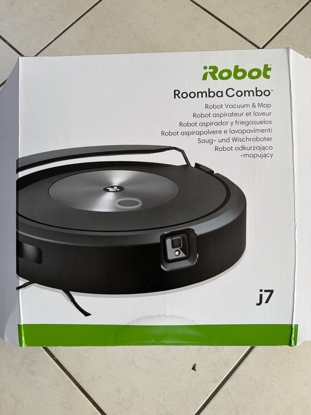 Irobot Staubsauger & Zubehör: iRobotRoomba Combo J7 Roboterstaubsauger Kameranavigation – Gebraucht aus Dübendorf von aigol