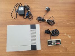 Nintendo NES  – NESE-001 – PAL – Console complète bon état