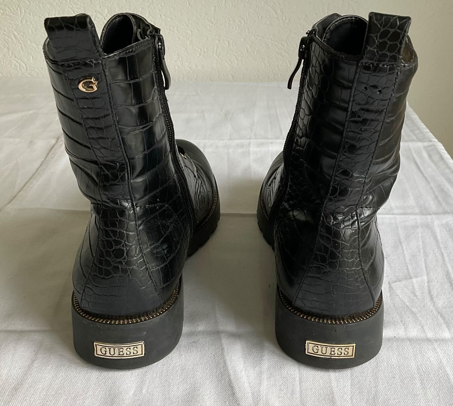 Guess Scarpe da donna: Schnürstiefel Guess – Usato da Amriswil venduto da Chmm1 2