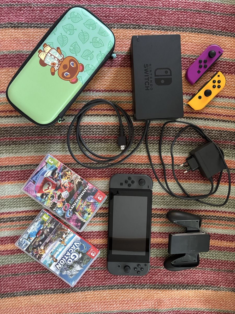 Nintendo Konsolen: Nintendos Switch V2 – Gebraucht aus Nebikon von van_5hb6