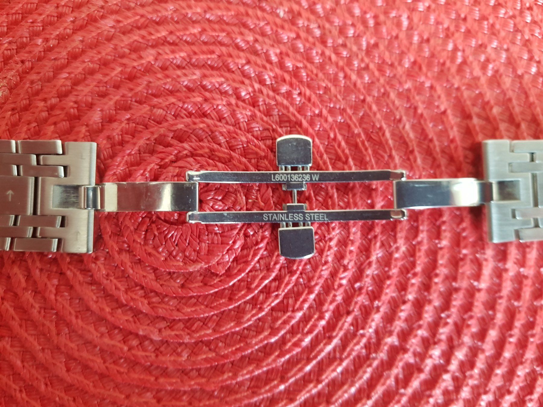 Armbänder & -reifen: LONGINES Armbanduhr L600136236W – Gebraucht aus Biel / bienne von Sarouch9 5