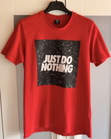 T-Shirt FSBN Rot Grösse M Motiv PRINT, sehr cool 