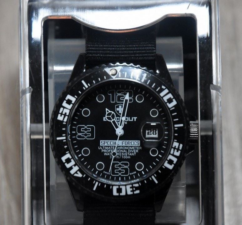 Montre BLACKOUT Special Forces Acheter sur Ricardo