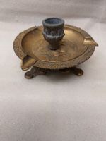 Aschenbecher mit Verzierungen - Ashtrays with decorations