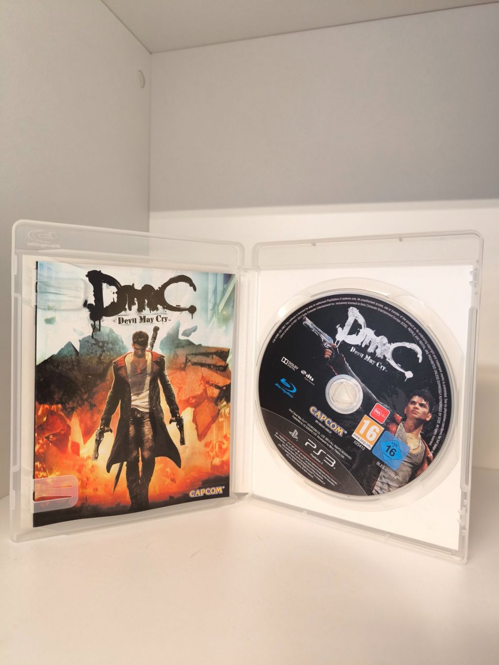 Sony Giochi: DmC Devil May Cry - Playstation 3 – Usato da Dulliken venduto da Sefty 2