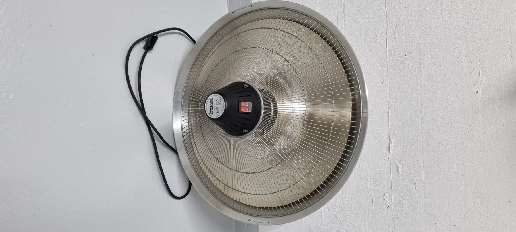 Radiateurs: Heizstrahler Semtec – Neuf (Voir description) à Langnau b. Reiden par anor