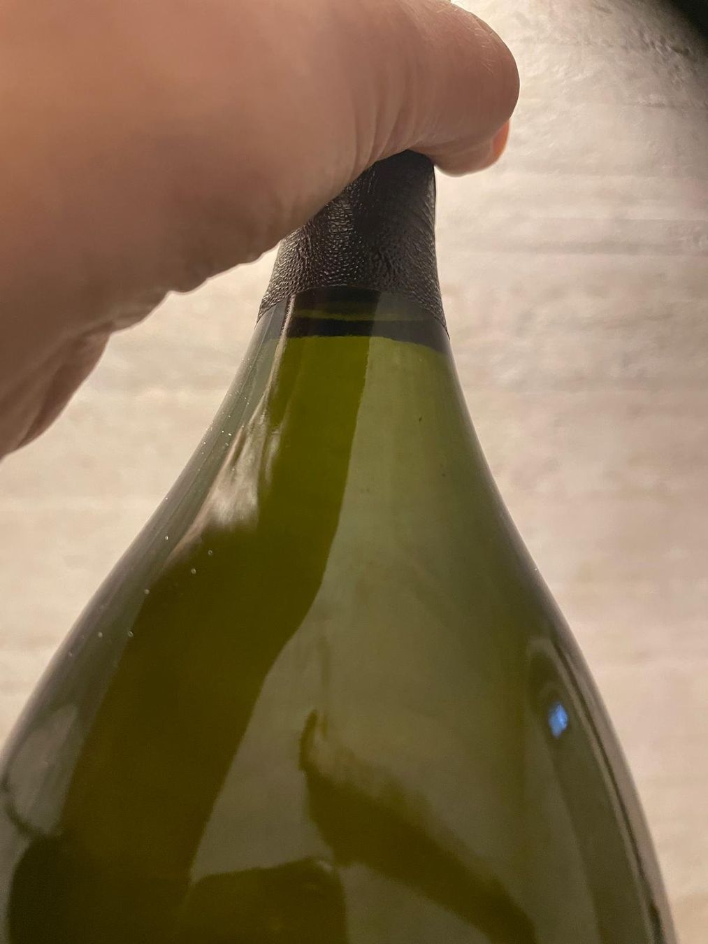 Dom Pérignon Bevande alcoliche: Dom Perignon Limited Edition by Michael Riedel Brut – Nuovo (secondo la descrizione) da St. Gallen venduto da DiesundDas. 7