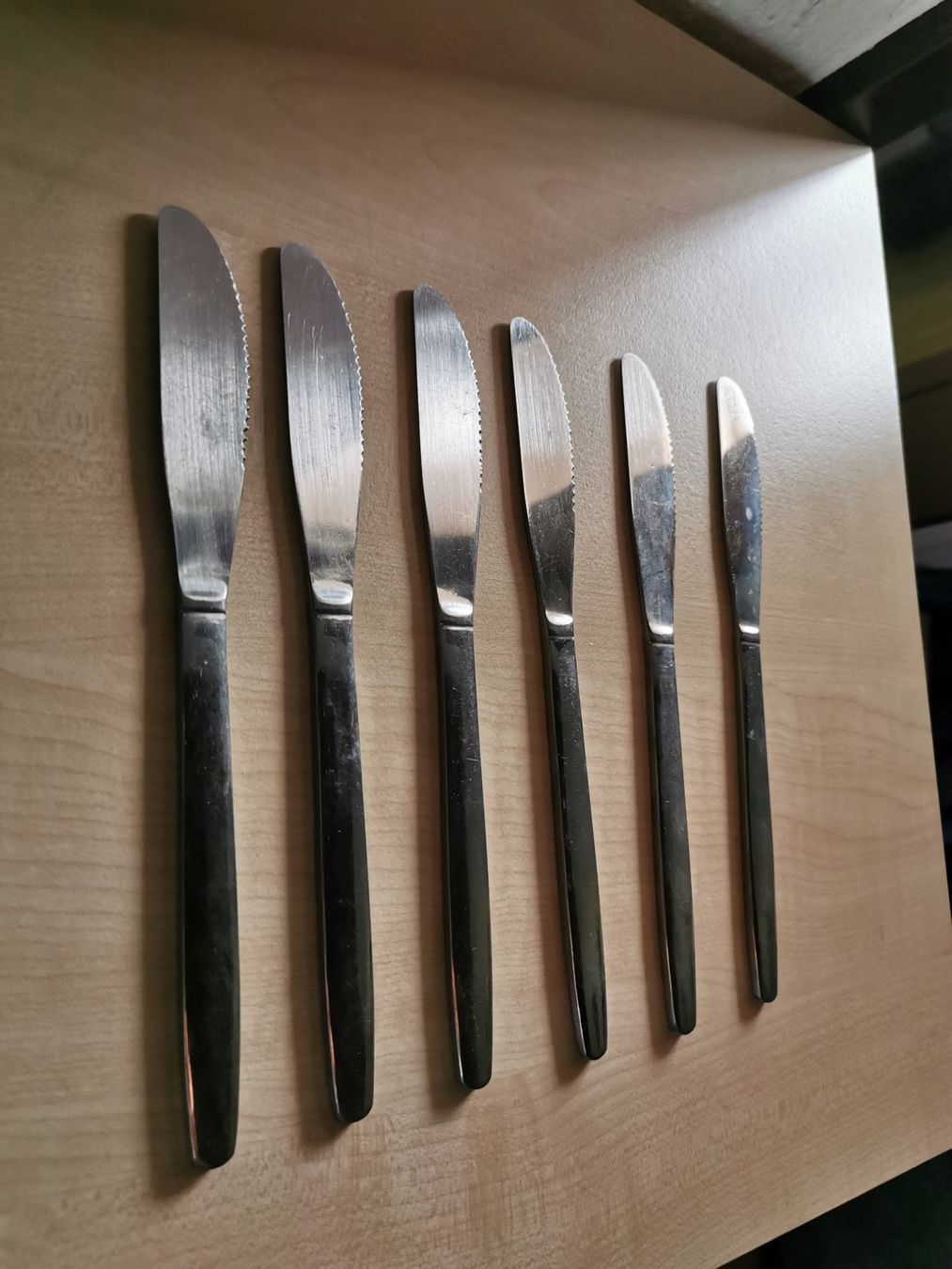 Coltelli: 6er Set Buttermesser Edelstahl – Usato da Glattfelden venduto da sut_q8d2 2
