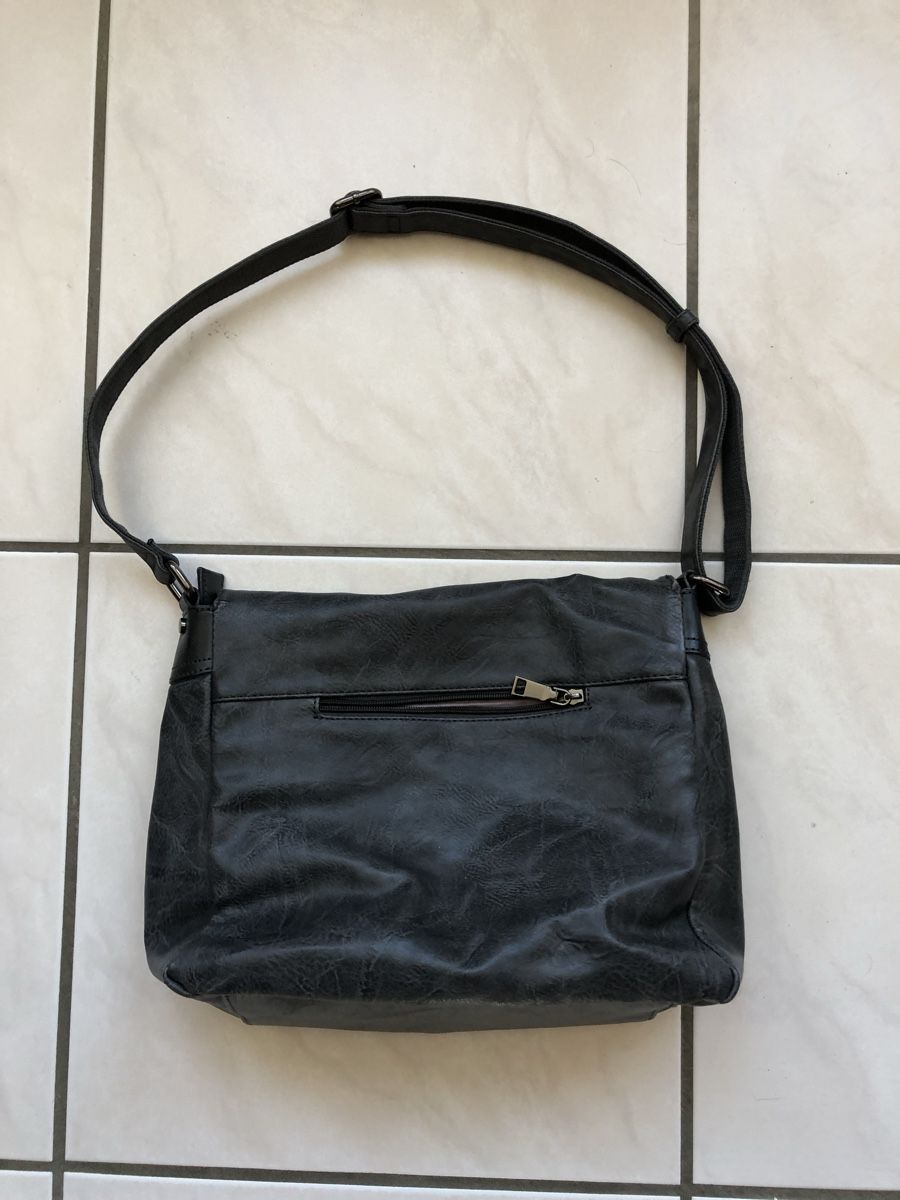 Taschen für Damen: Tasche Vintage – Gebraucht aus Grafenried von Mar_kc6h 1