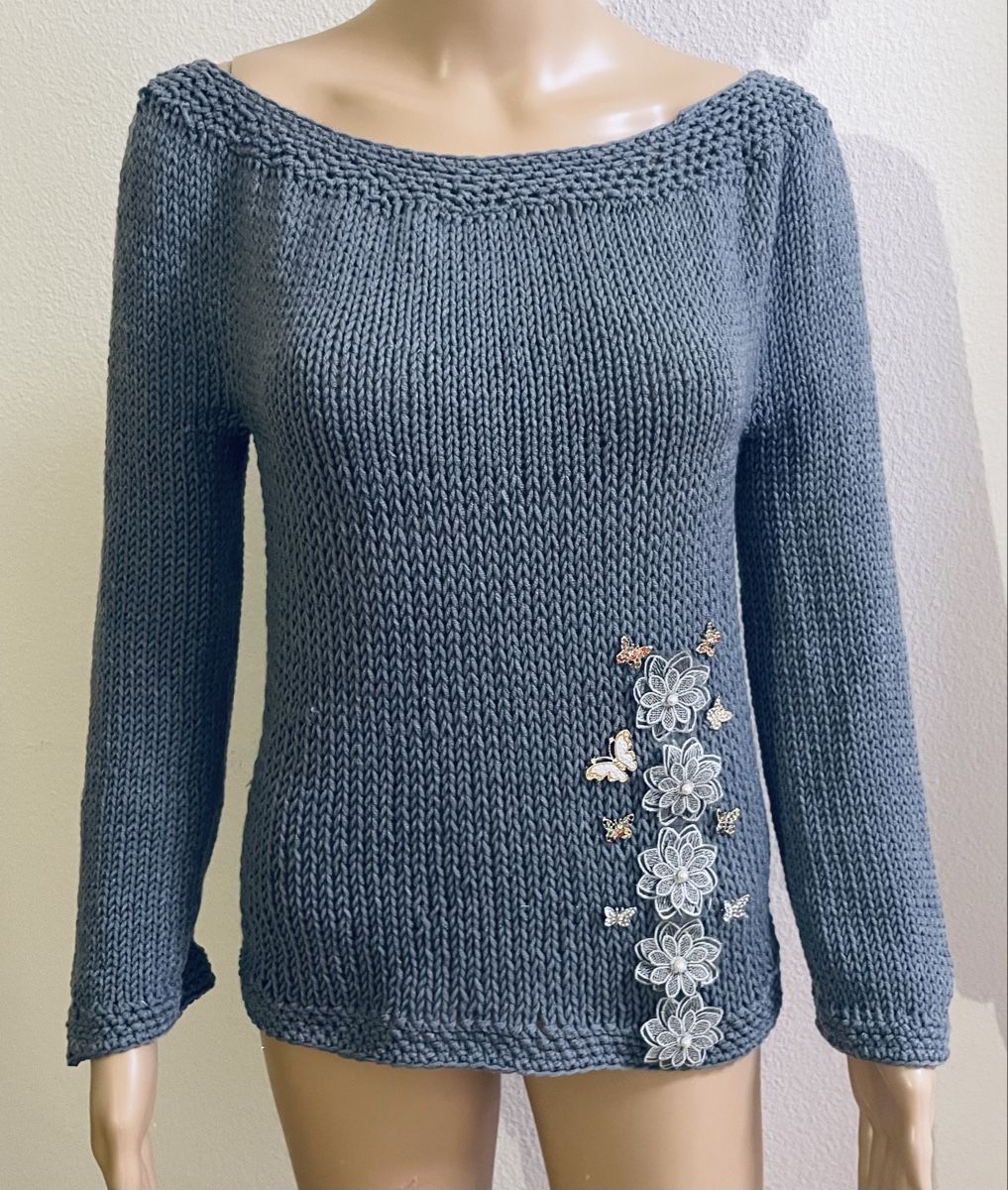 Maglioni & Felpe: Damen Pullover Strick mit Blumenapplikation Grösse M – Nuovo e nell'imballaggio originale da Au ZH venduto da Jaggy4