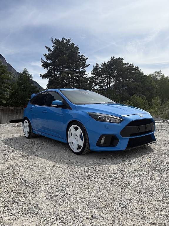 Automobili: Ford Focus RS – Usato da Triesen venduto da MKFL111