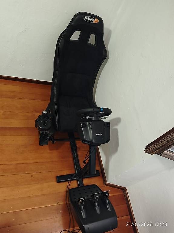 Controller: Playseat + Logitech G29 – Usato da Taverne venduto da mar_v68c