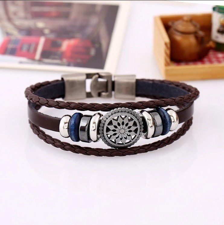 Bracciali & Braccialetti: Leder Herren-Armband – Nuovo e nell'imballaggio originale da Liestal venduto da OMAROSHOP 2