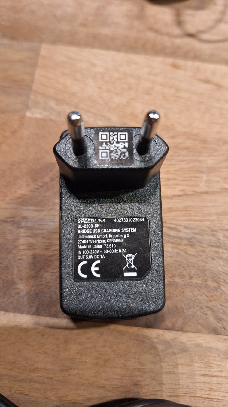 Laufwerke & Adapter: diverse Adapter – Gebraucht aus Steinhausen von V4ABC 3
