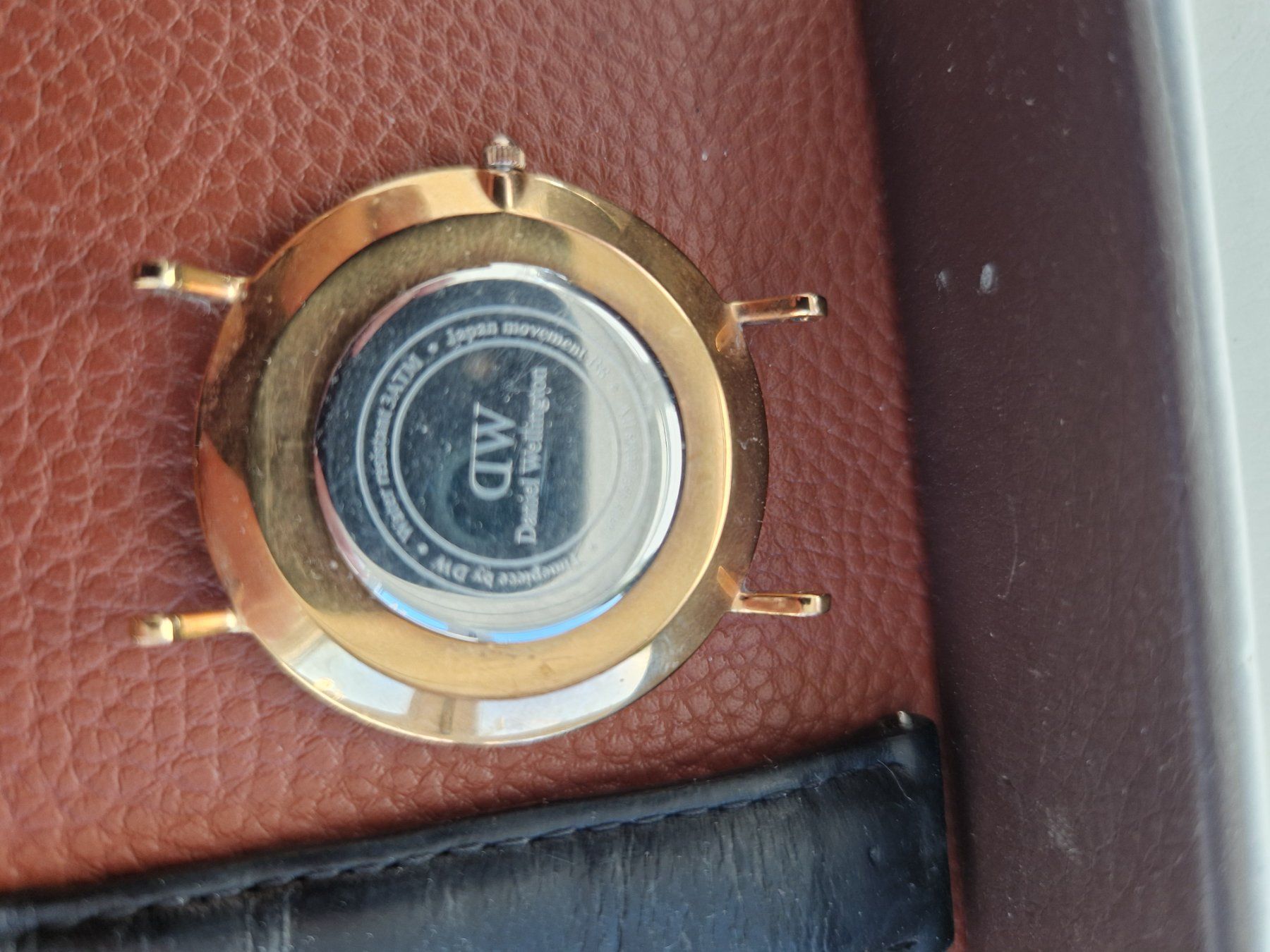 Daniel Wellington Orologi: Daniel Wellington Uhr – Usato da Winterthur venduto da Marcello66 2