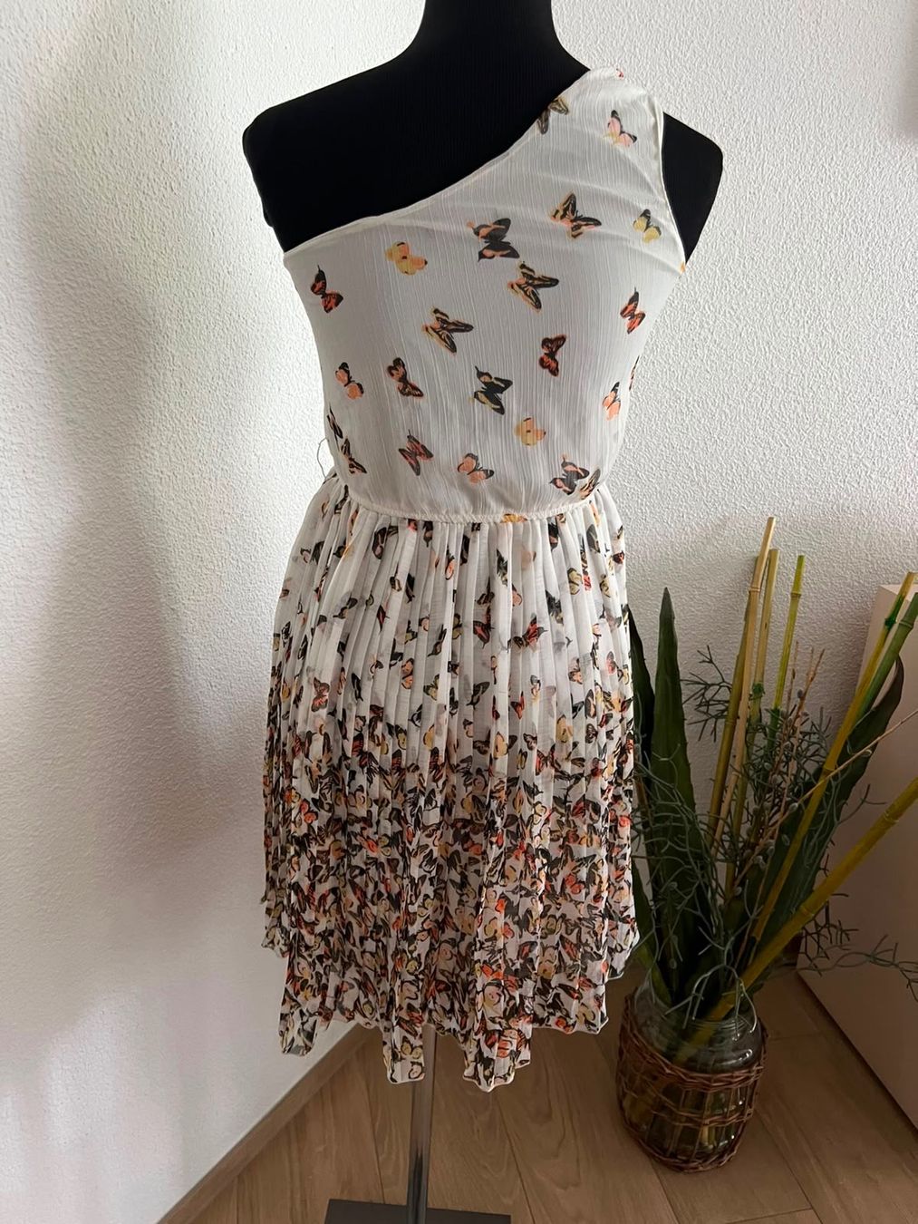 Mango Vestiti: Mango Sommerkleid XS, NEU – Nuovo e nell'imballaggio originale da Luzern venduto da bonnie23 3