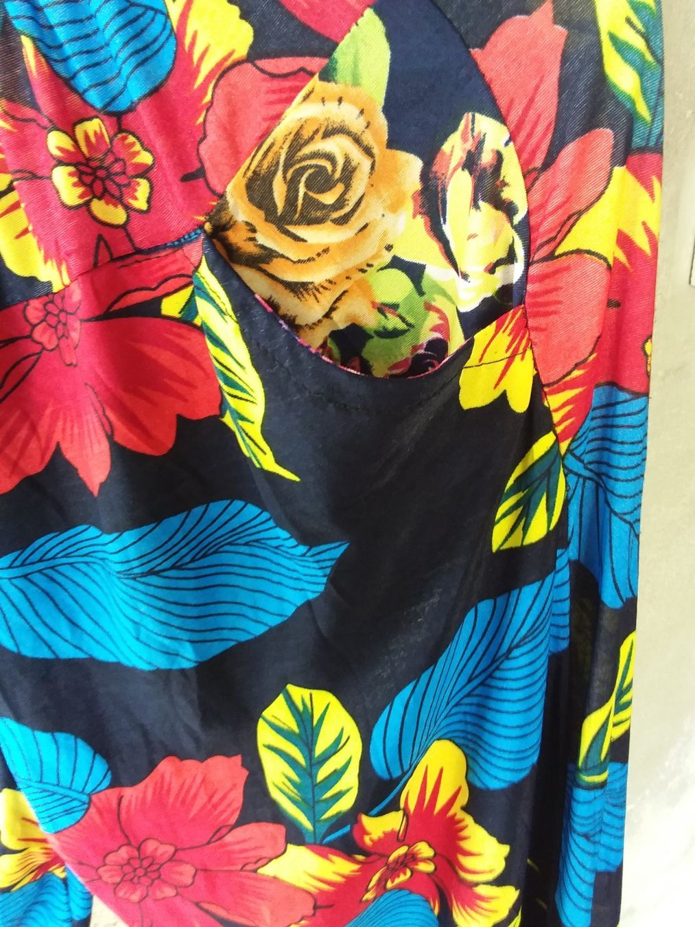 Pantaloni: Sommer Hose mit Blumenmuster, Grösse S oder  M, – Usato da Baden venduto da Katzenbaum27 1