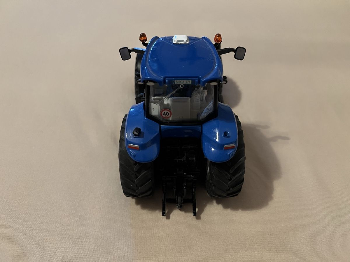 Siku Spielzeuge: Siku New Holland T8. 390 – Gebraucht aus Oensingen von alpenvogel92 3