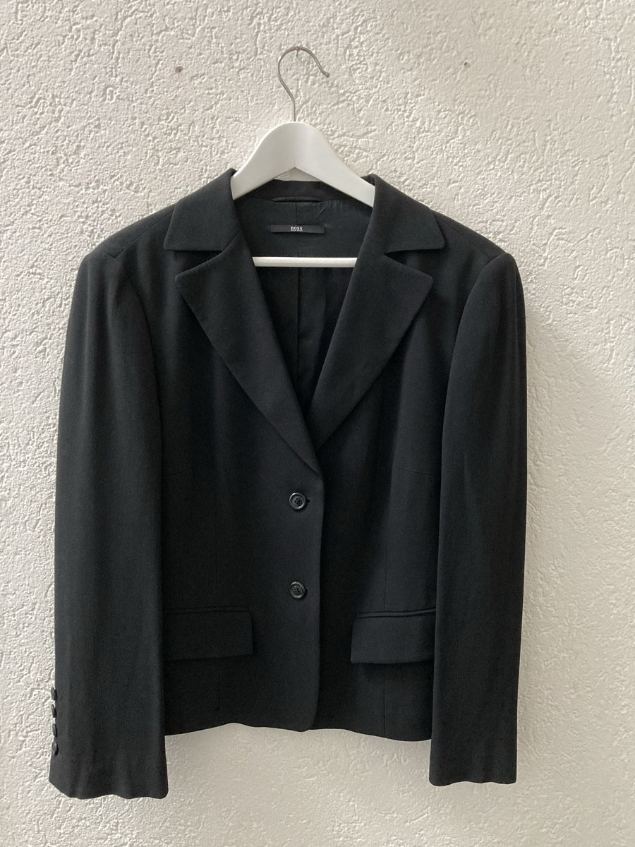 Hugo Boss Completi & Tailleur: Blazer Boss Gr. 42 schwarz – Usato da Bösingen venduto da noe_5dcf