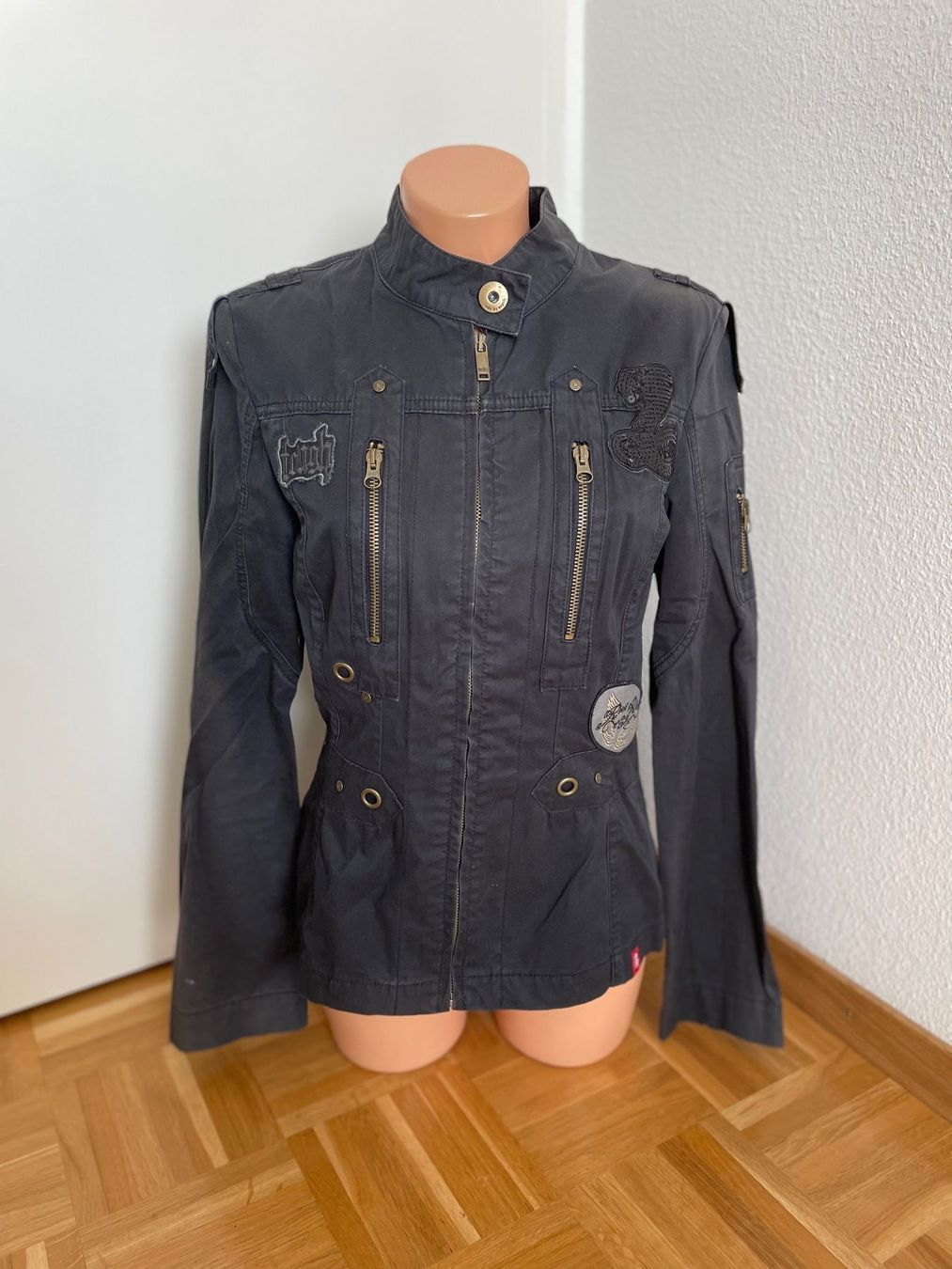 Esprit Giacche: Esprit Jacke Gr. S – Usato da Rüfenacht BE venduto da Anele_13 1