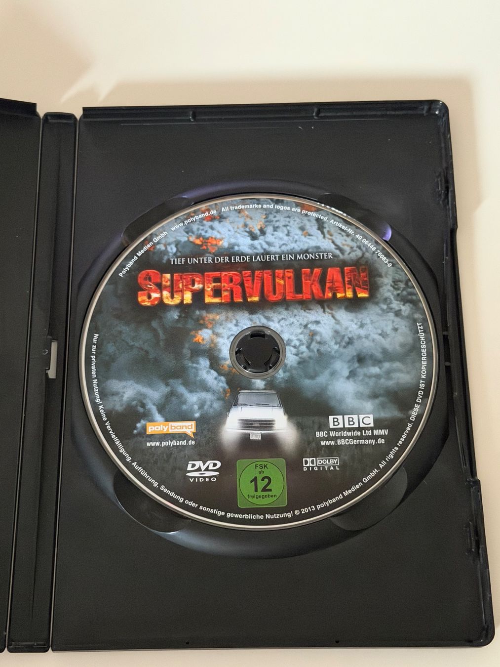 Tutti i DVDs: DVD Supervulkan Tief unter der Erde lauert ein Monster – Usato da Altstätten SG venduto da sheamus 2