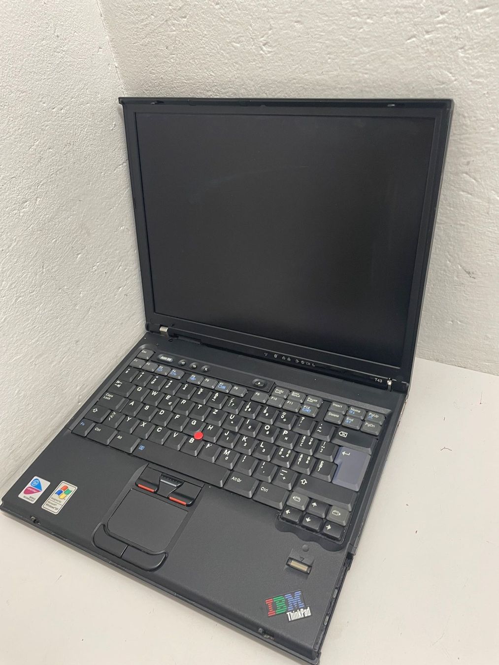 IBM Notebook: IBM Thinkpad T43 – Usato da Niederdorf venduto da LeptonAG