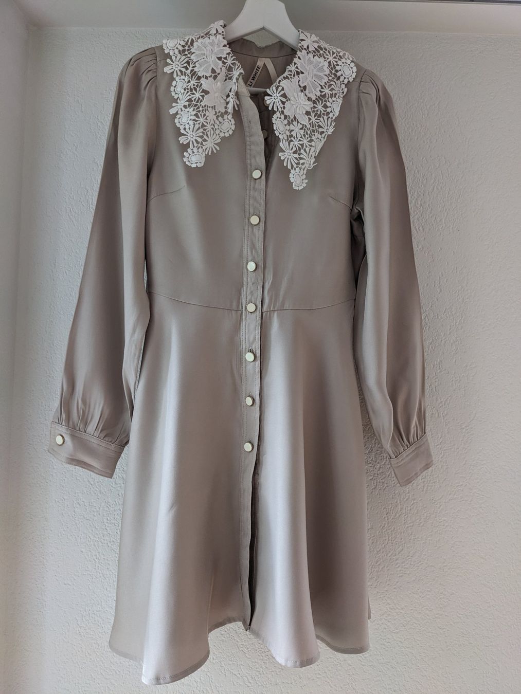 Kleider: Elli White Kleid S - neu mit Etikett – Gebraucht aus Lengnau AG von Nathi88