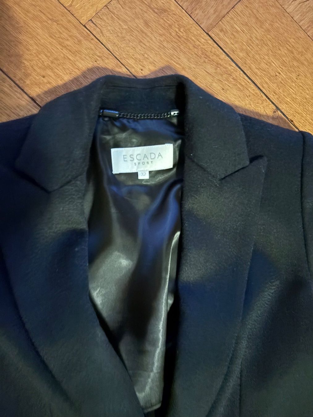 Escada Cappotti: Eleganter Mantel ESCADA Sport Gr. 32 – Usato da Zürich venduto da triangular 3