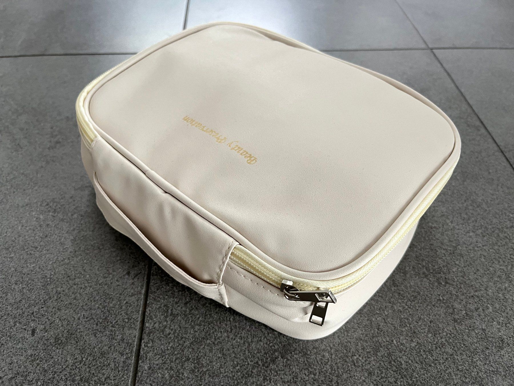 Custodie per cosmetici: Kosmetiktasche, Necessaire – Nuovo (secondo la descrizione) da Bösingen venduto da dankate