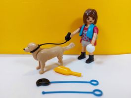 Playmobil Frau mit Hund - Neuwertig