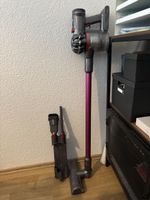 Dyson Staubsauger mit Zubehör - Defekt