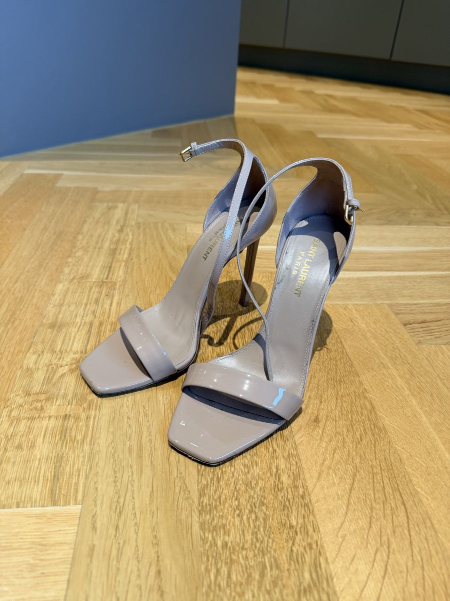 Saint Laurent Scarpe da donna: Saint Laurent Amber 105 size 36.5 – Nuovo (secondo la descrizione) da Meilen venduto da ana_nln9 1