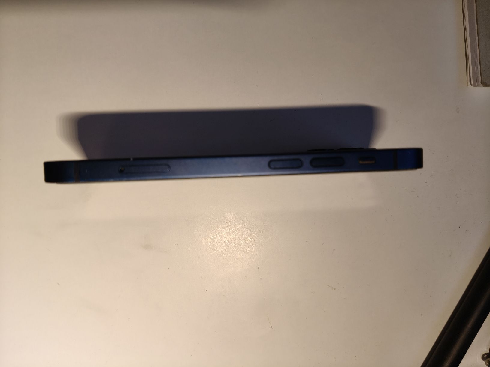 Apple Portables: iPhone 12 mini 128GB, Blau mit Pantzerglas – D'occasion à Seuzach par bue_zcq5 5