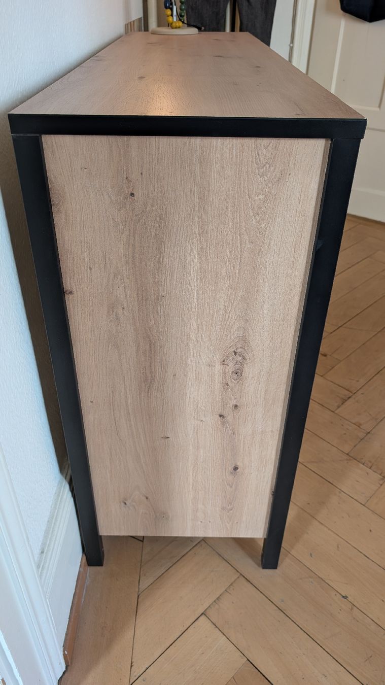 Mömax Kommoden: Sideboard 140x88x40cm Eichefarben, Schwarz  – Gebraucht aus Zürich von adormideras 2