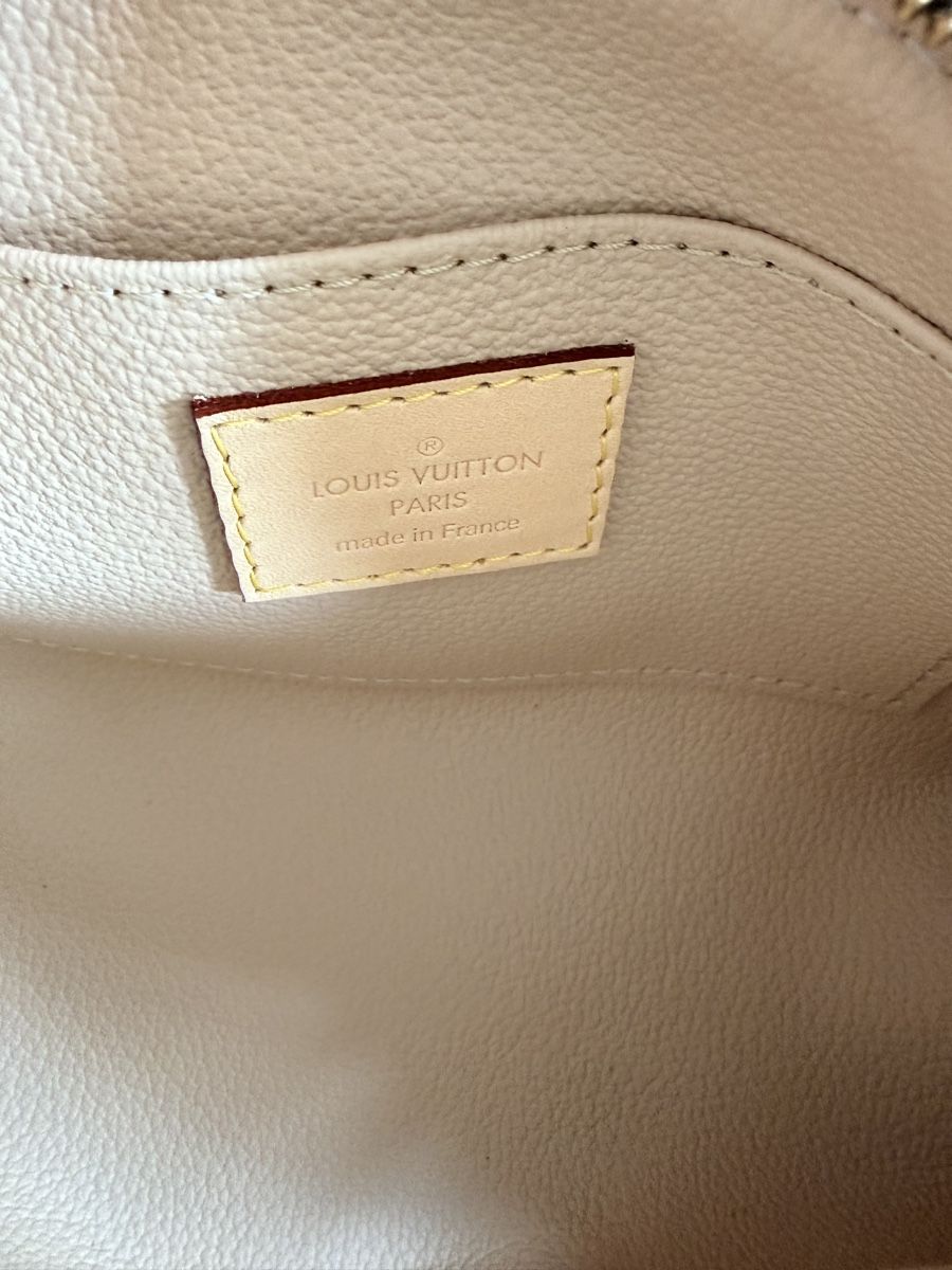 Louis Vuitton Taschen für Damen: Trousse Vuitton – Gebraucht aus Lausanne von Meganelausanne 7