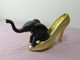 Deko Elefant-Shoe von Gillie and Marc