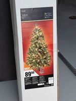 Künstlicher Christbaum