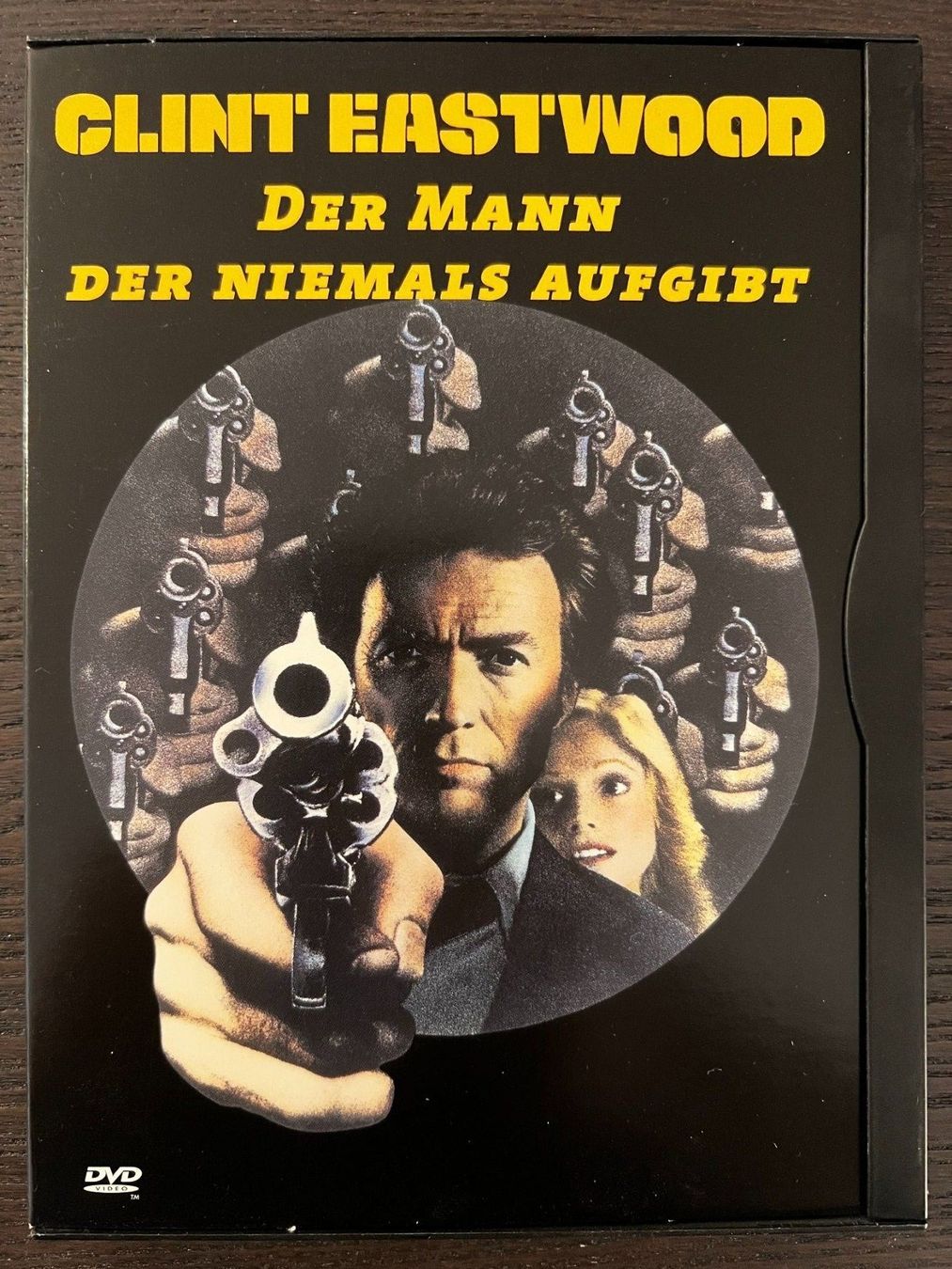 Tutti i DVDs: Der Mann, der niemals aufgibt – Usato da Zürich venduto da FilmFreunde