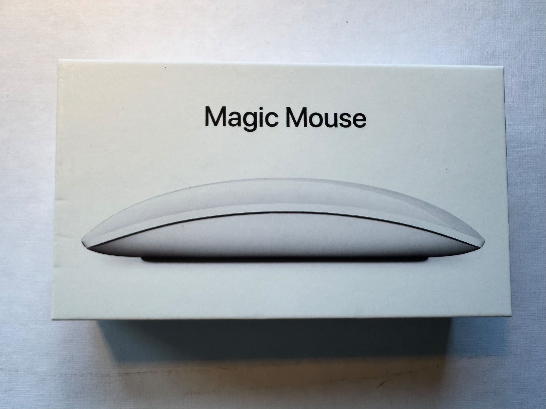Apple Mouse: APPLE Magic Mouse (wireless, Bluetooth) – Nuovo (secondo la descrizione) da Zürich venduto da collins9_kate1 1