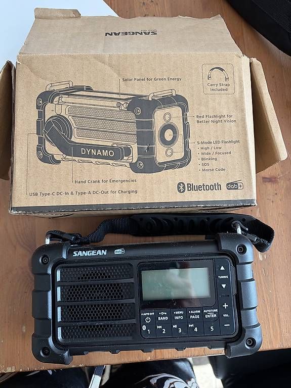 Radios: Portables Notfallradio – Neuf avec emballage d'origine à Hinterkappelen par cla_b8vk