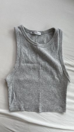 Graues Tank Top von Zara