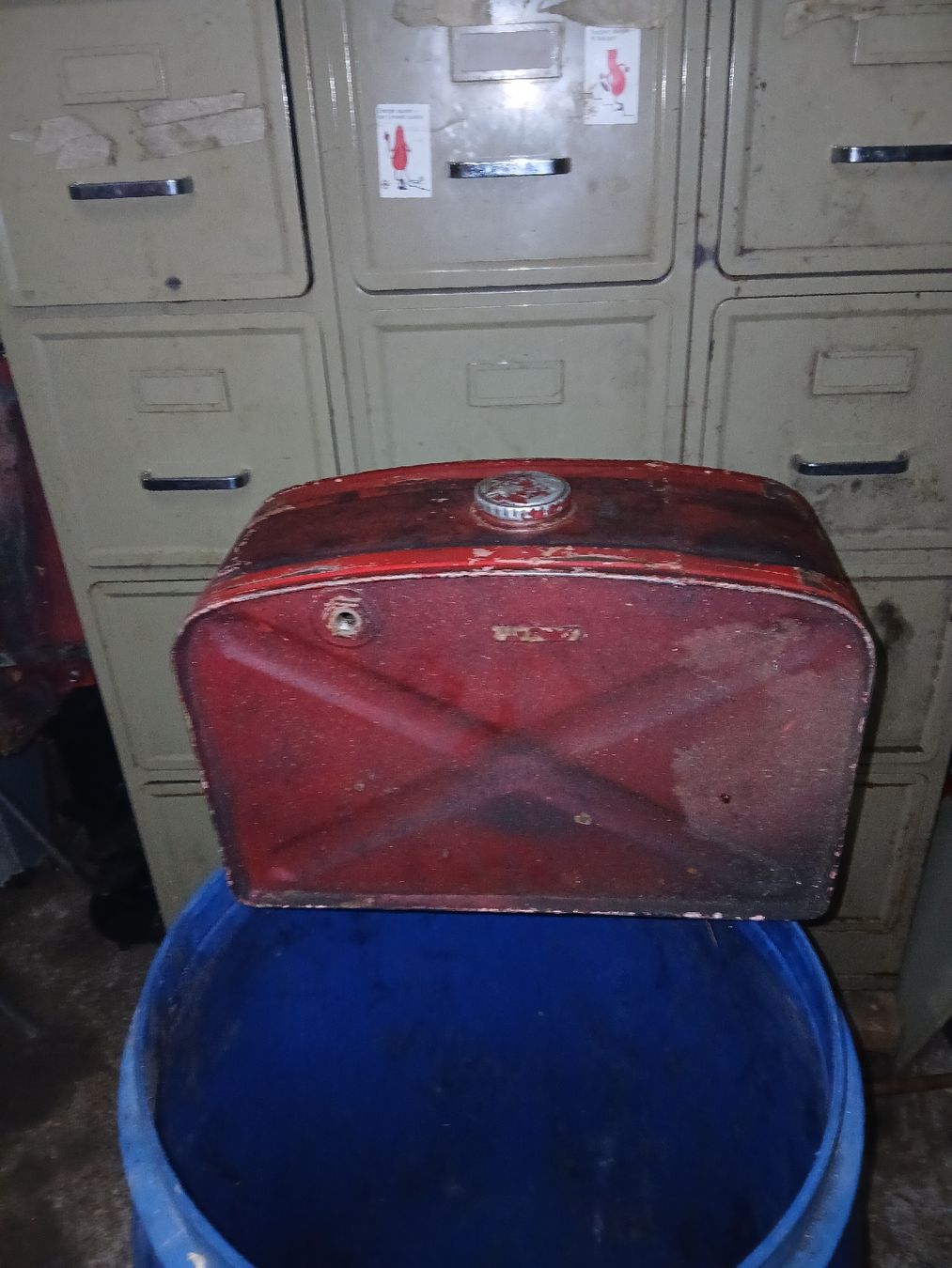 Bucher Tracteurs: bucher d4000 tank – D'occasion à sünikon par SDF9898