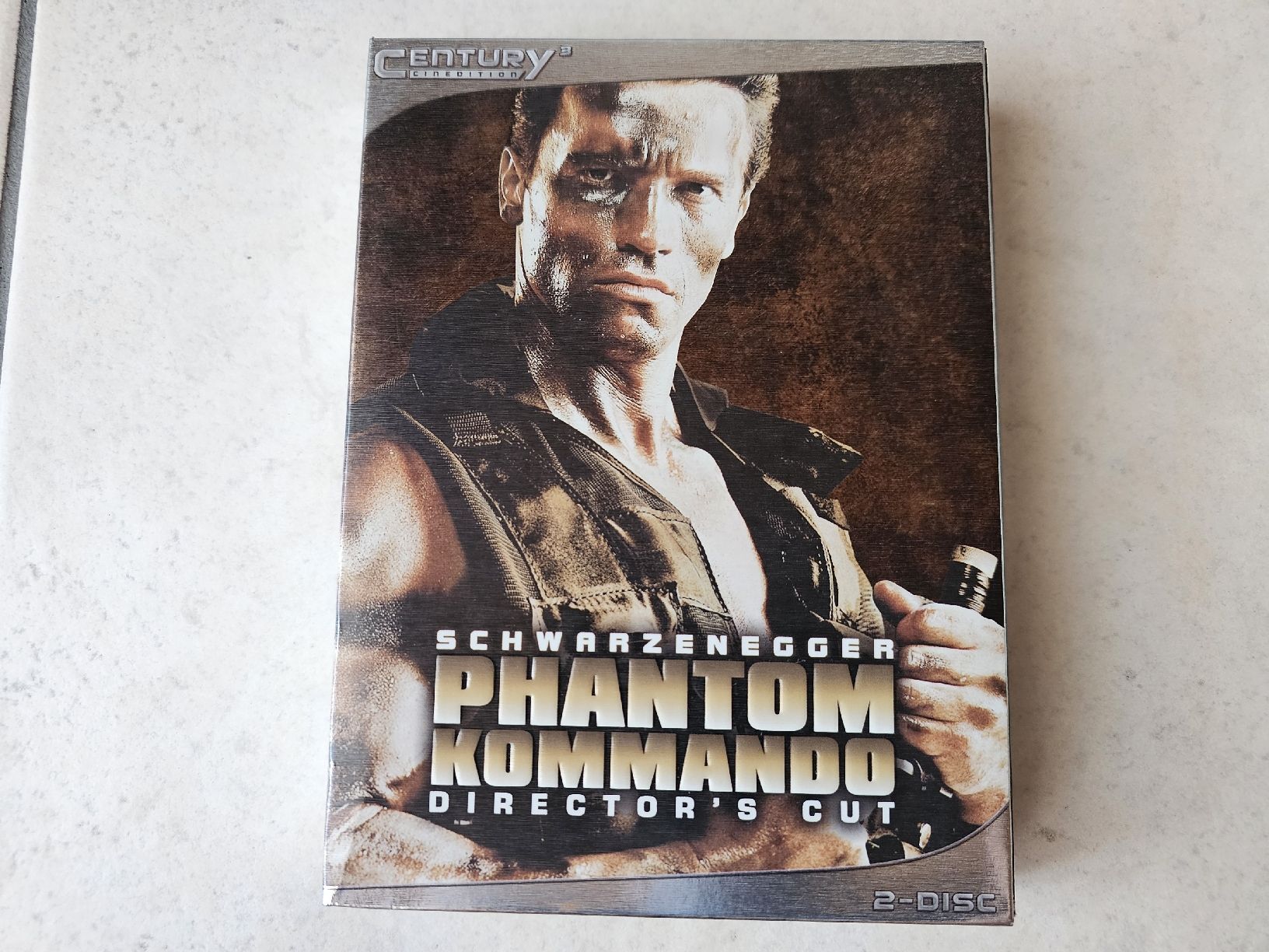 Tutti i DVDs: Phantom Kommando  /  2 Disc Director's Cut Box – Usato da Schneisingen venduto da backstore24