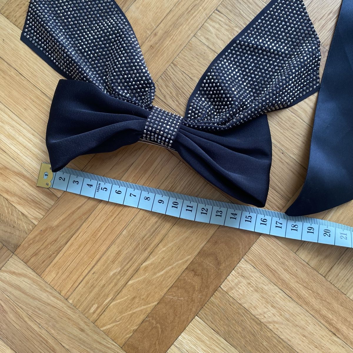 Haarschmuck: Noeuds Bows Satinés et Velours – Neu (gemäss Beschreibung) aus Givisiez von dor_xb9k 1