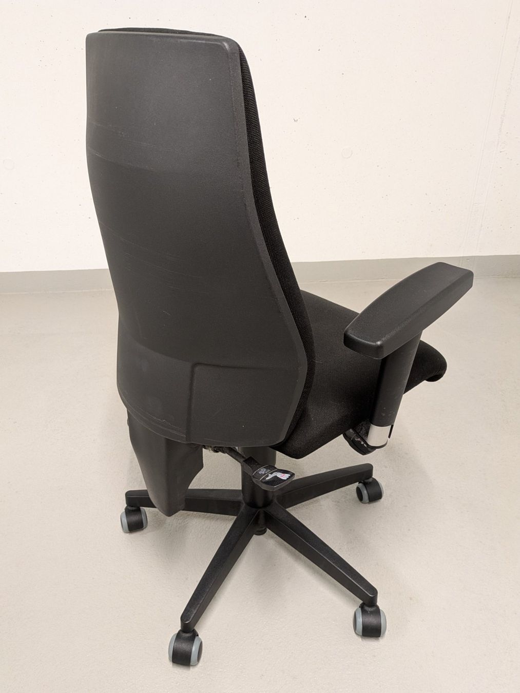 Chaises: Bürostuhl – Défectueux à Heerbrugg par daniel.zuend 1