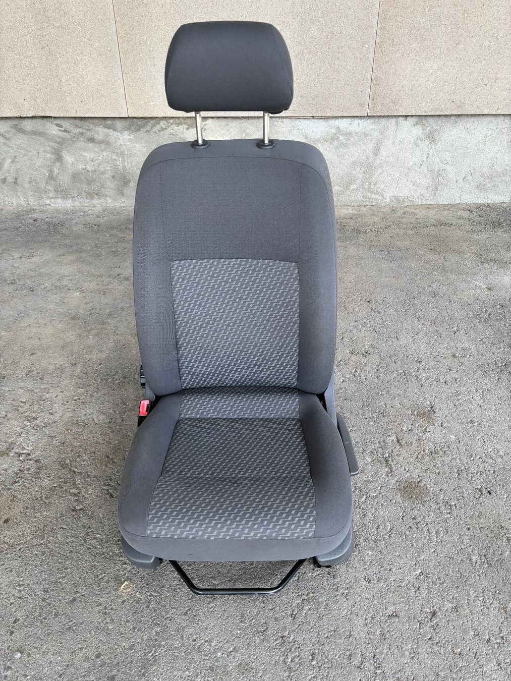 VW Tutti pezzi di ricambio auto: VW T5 Fahrersitz – Usato da Gams venduto da mir_n5kk 7