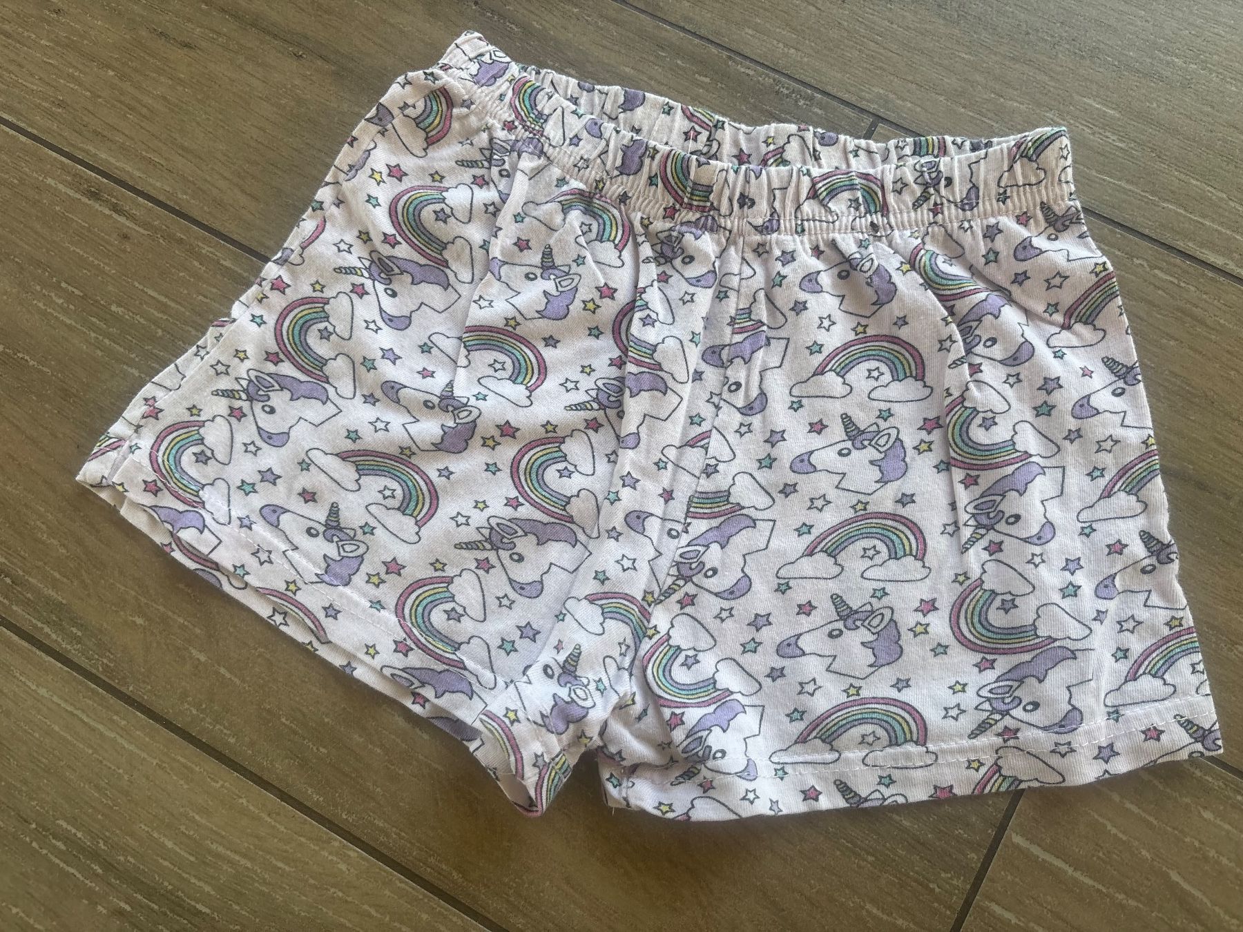 Pantalons: 104-110_Licorne_Baumwolle – D'occasion à Versegeres par kista
